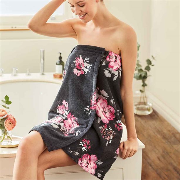 Avon Floral Microfibre Wrap-Around Towel